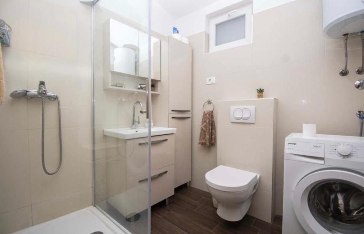Apartman Lusy Tribunj  Luaran gambar