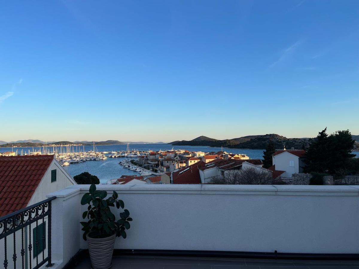 Apartman Lusy Tribunj  Luaran gambar